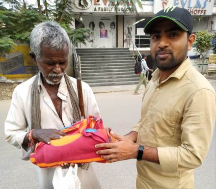 Blankets distribution CSR Blankets distribution CSR